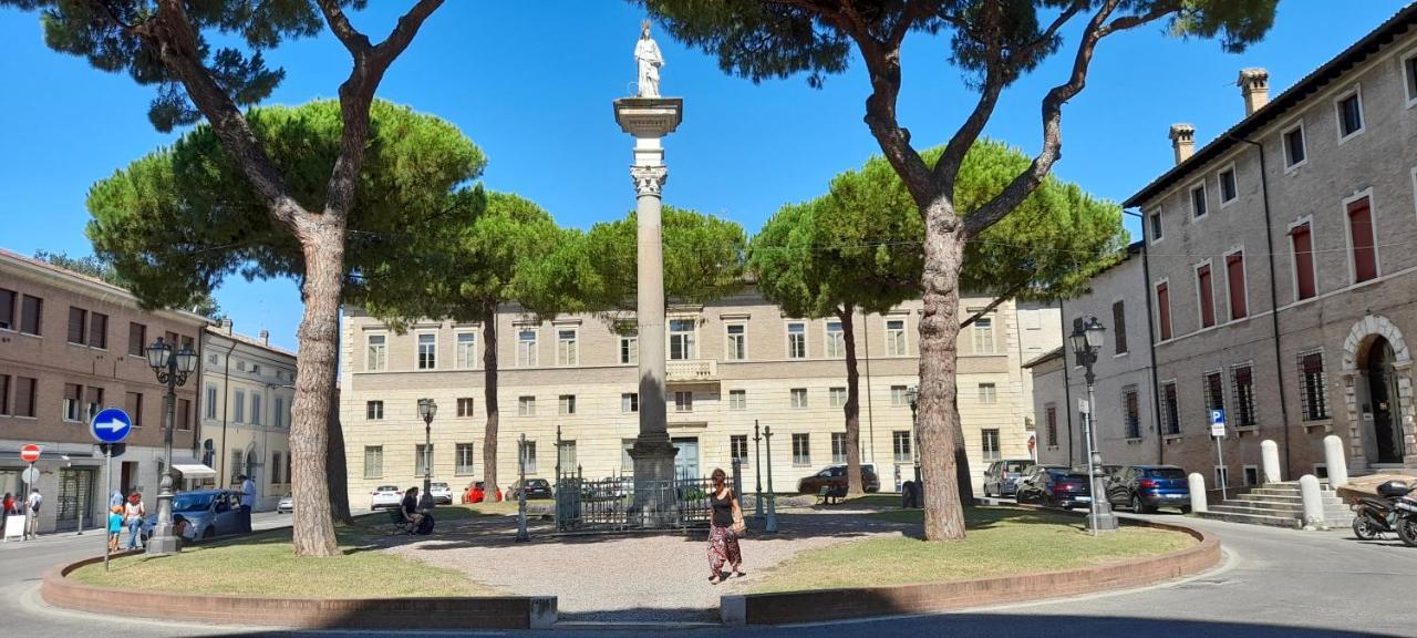 Corte Cavour. Una Mansarda Nel Cuore Della Citta Равенна Екстер'єр фото